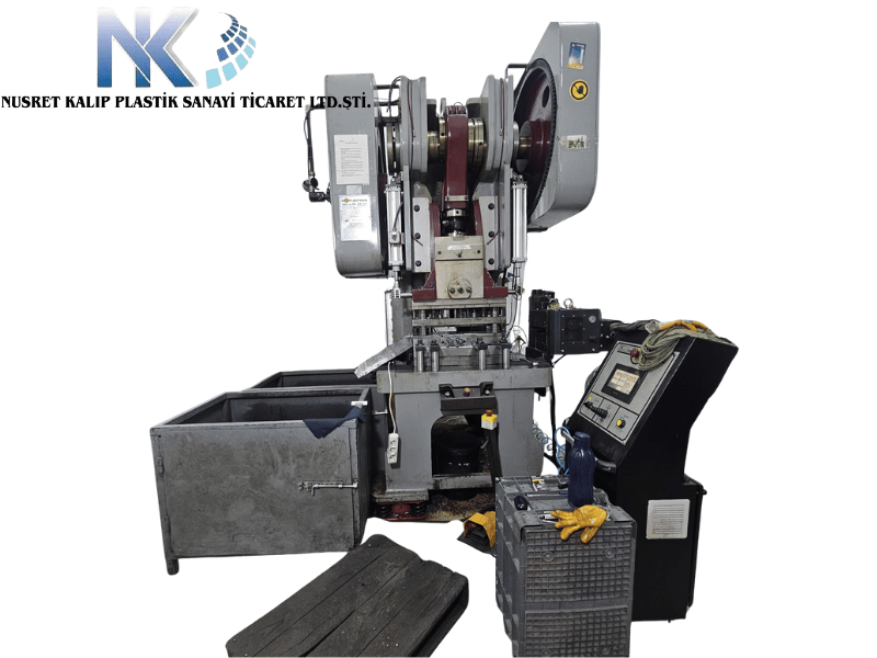 Pres Makinası – Aksüt 130 Ton